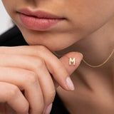 MY Choker de diamante inicial em ouro amarelo 18 K