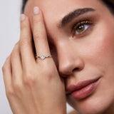 Anel de diamante Ariadne Heart em ouro branco 18K