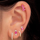 Pendiente Piercing Tri-Marquise Rubí en Oro Amarillo de 18 Kt