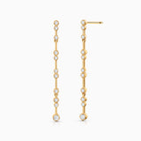 Brincos de diamante Elysia em ouro amarelo de 18 Kt