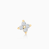 Brinco de piercing pequeno em forma de cruz com diamantes em ouro amarelo 18K