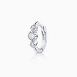 Brinco de piercing de diamante Milgrain Couronne em ouro branco 18K