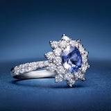 Sortija Star of Ceylon de Zafiro y Diamantes en Oro Blanco de 18 Kt