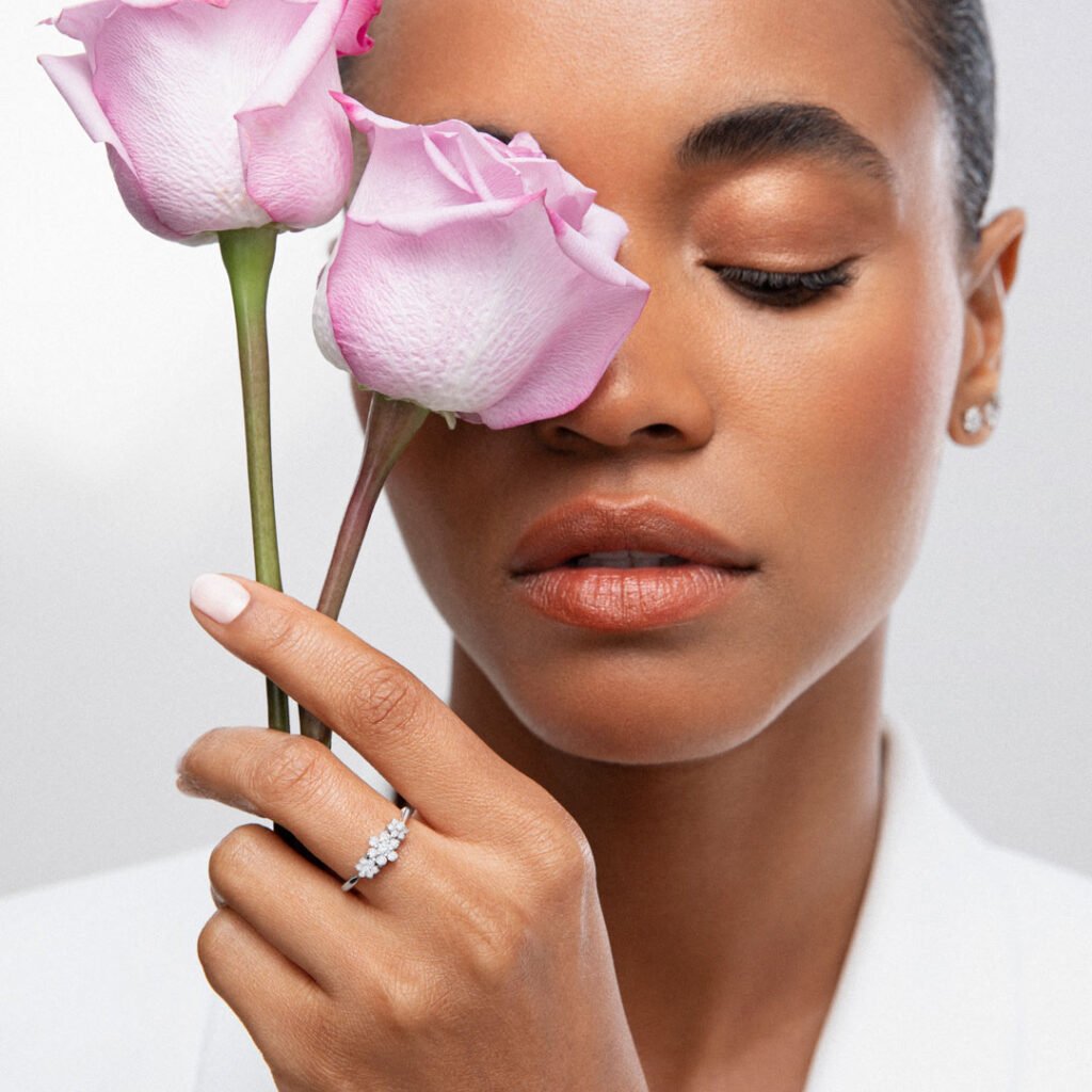 Bague Rosette Trilogy or blanc 18 carats et diamants