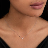 Gargantilla Stud Diamante en Oro Blanco de 18 Kt