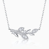 Dafne Diamond Necklace in 18k White Gold