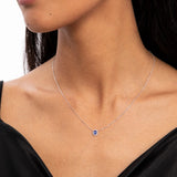 Gargantilla Dalia de Zafiro y Diamantes en Oro Blanco de 18 Kt