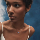 Gargantilla Indigo Jay de Tanzanita y Diamantes en Oro Blanco de 18 Kt