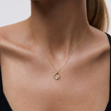 Colgante Liora Nudo de Diamante en Oro Amarillo de 18 kt