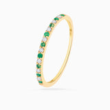 Anel Milett Meia Aliança com Diamantes e Esmeraldas em Ouro Amarelo 18 K