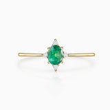 Crown Oval Emerald Ring in 18k Yellow Gold