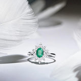 Anel de esmeralda e diamante Green Jay em ouro branco 18 K