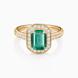 Anel Windsor Esmeralda e Diamante em Ouro Amarelo 18 K