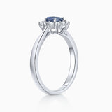 Sortija Irem de Zafiro y Diamantes de 0,30 Cts. en Oro Blanco de 18 Kt