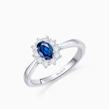 Sortija Irem de Zafiro y Diamantes de 0,30 Cts. en Oro Blanco de 18 Kt