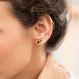 Brincos Nelis Ruby e Emerald Climber em ouro amarelo 18 K