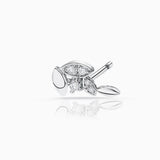 Brinco de piercing Petite Diamonds com folhas e correntes em ouro branco 18 K