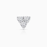 Brinco de piercing de diamante triangular em ouro branco 18 K