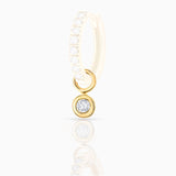 Brinco de argola Chaton com diamantes em ouro amarelo 18K