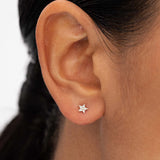 Brinco Moon Diamonds Star Piercing em ouro rosa 18K