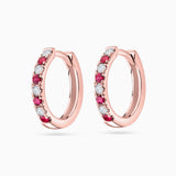 Brincos de argola Eternity Colors Ruby em ouro rosa 18K