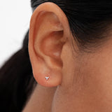 Brinco Clover Mini Diamond Piercing em Ouro Branco 18K