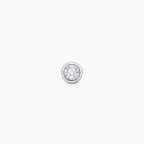 Brinco de piercing de pino com aro de diamante em ouro branco 18K