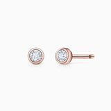 Brincos de pino com aro e diamantes em ouro rosa 18K