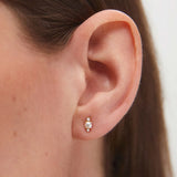 Pendiente Piercing Midnight Holly de Perla y Diamantes en Oro Amarillo de 18 Kt