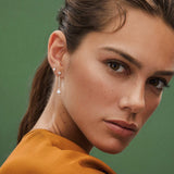 Pendiente Piercing Midnight Holly de Perla y Diamantes en Oro Amarillo de 18 Kt