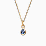 Charm Pingente de safira com aro em forma de S e pera em ouro amarelo 18K