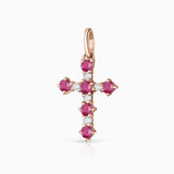 Colgante Cruz Gaia de Rubíes y Diamantes en Oro Rosa de 18 Kt