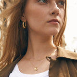 Charm Colgante Margarita S de Zafiro Amarillo y Diamantes en Oro Amarillo de 18 Kt