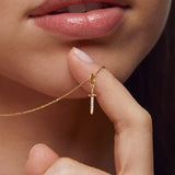 Charm Colgante Daga M de Diamantes en Oro Amarillo de 18 Kt