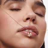 Charm Colgante Barco M de Diamantes en Oro Amarillo de 18 Kt