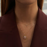 Charm Colgante Roseta M de Rubí y Diamantes en Oro Amarillo de 18 Kt