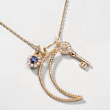 Charm Colgante Roseta S de Zafiro y Diamantes en Oro Amarillo de 18 Kt