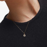 Charm Colgante Zodíaco Cáncer S de Diamantes en Oro Amarillo de 18 Kt