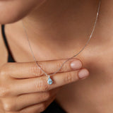 Gargantilla Amelie Pera de Aguamarina en Oro Blanco de 18 Kt