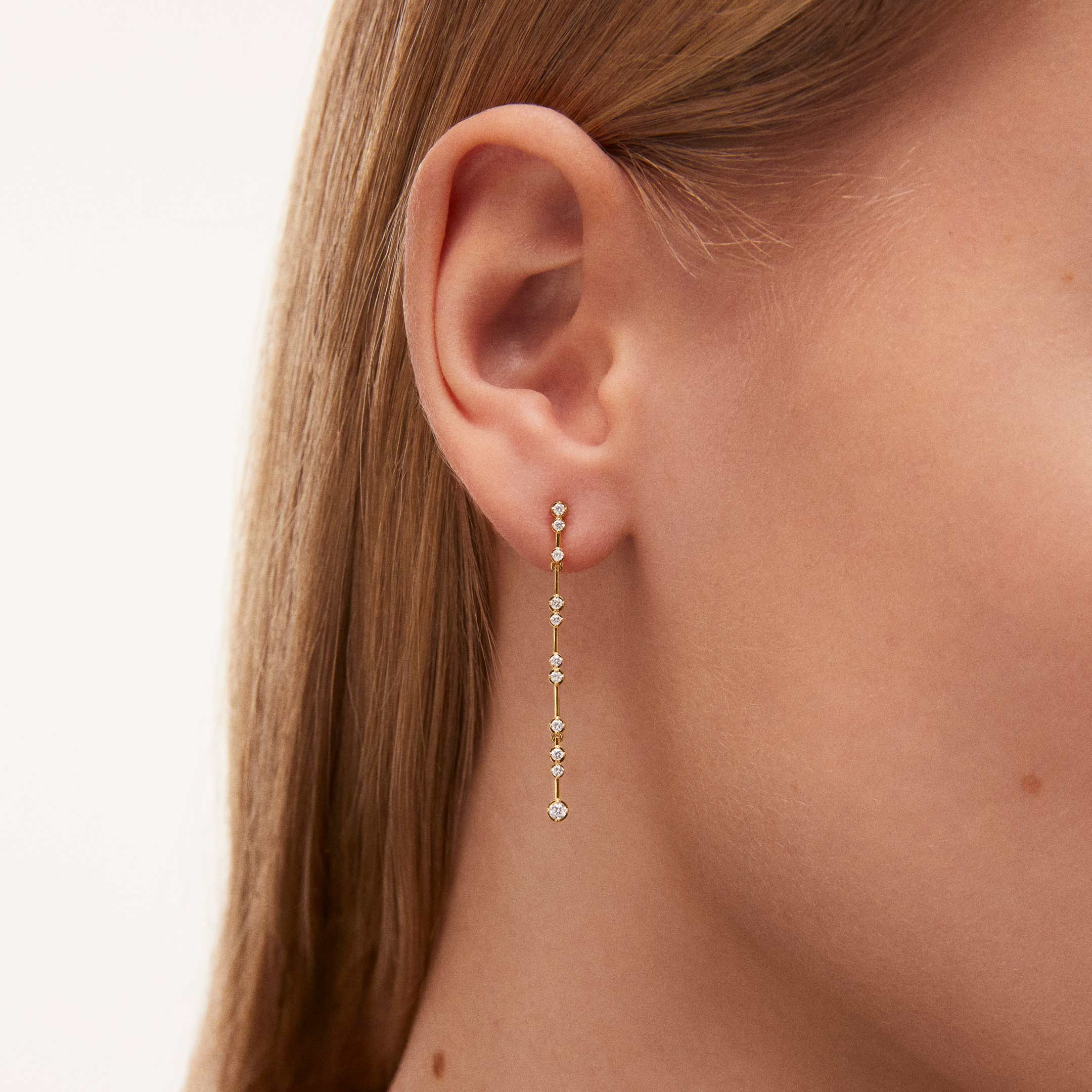 Pendientes Elysia de Diamantes en Oro Amarillo de 18 Kt