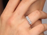 Sortija Cross de Diamantes en Oro Blanco de 18 Kt 