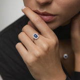 Sortija Art Deco Helen de Zafiro y Diamantes en Oro Blanco de 18 Kt