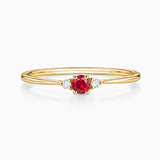 Sortija Bonnie de Rubí y Diamantes en Oro Amarillo de 18 Kt