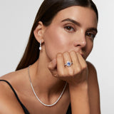 Sortija Dreams of Ceylon de Zafiro Talla Oval y Diamantes en Oro Blanco de 18 Kt