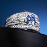 Sortija Queen of Ceylon de Zafiro y Diamantes en Oro Blanco de 18 Kt