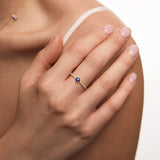 Sortija Sylvie de Zafiro y Diamantes en Oro Amarillo de 18 Kt