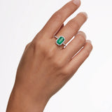 Sortija Victoria de Esmeralda y Diamantes en Oro Blanco de 18 Kt